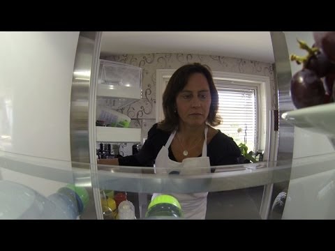 Video: Hvorfor Er Maten I Kjøleskapet Bedre Om Natten?