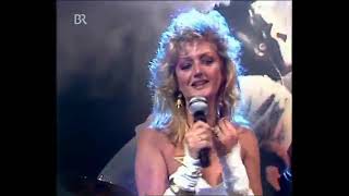 Bonnie Tyler  Holding Out For A Hero (Musikladen 1984)