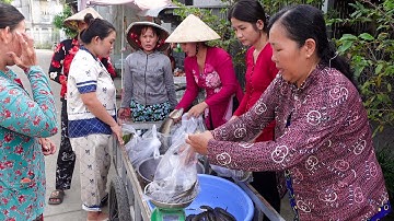 Tát Bờ Bao Có Nhiều Cá Hai Chị Em Đẩy Xe Cá Lóc Đồng Bán được Bà Con Xúm Lại Mua Thấy Ham | HQ #1767