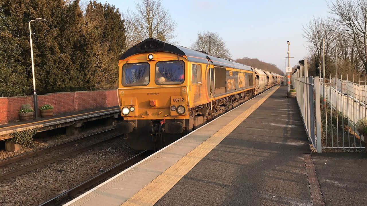 66712 Peterborough power signal box 15 mgr sand wagons 
