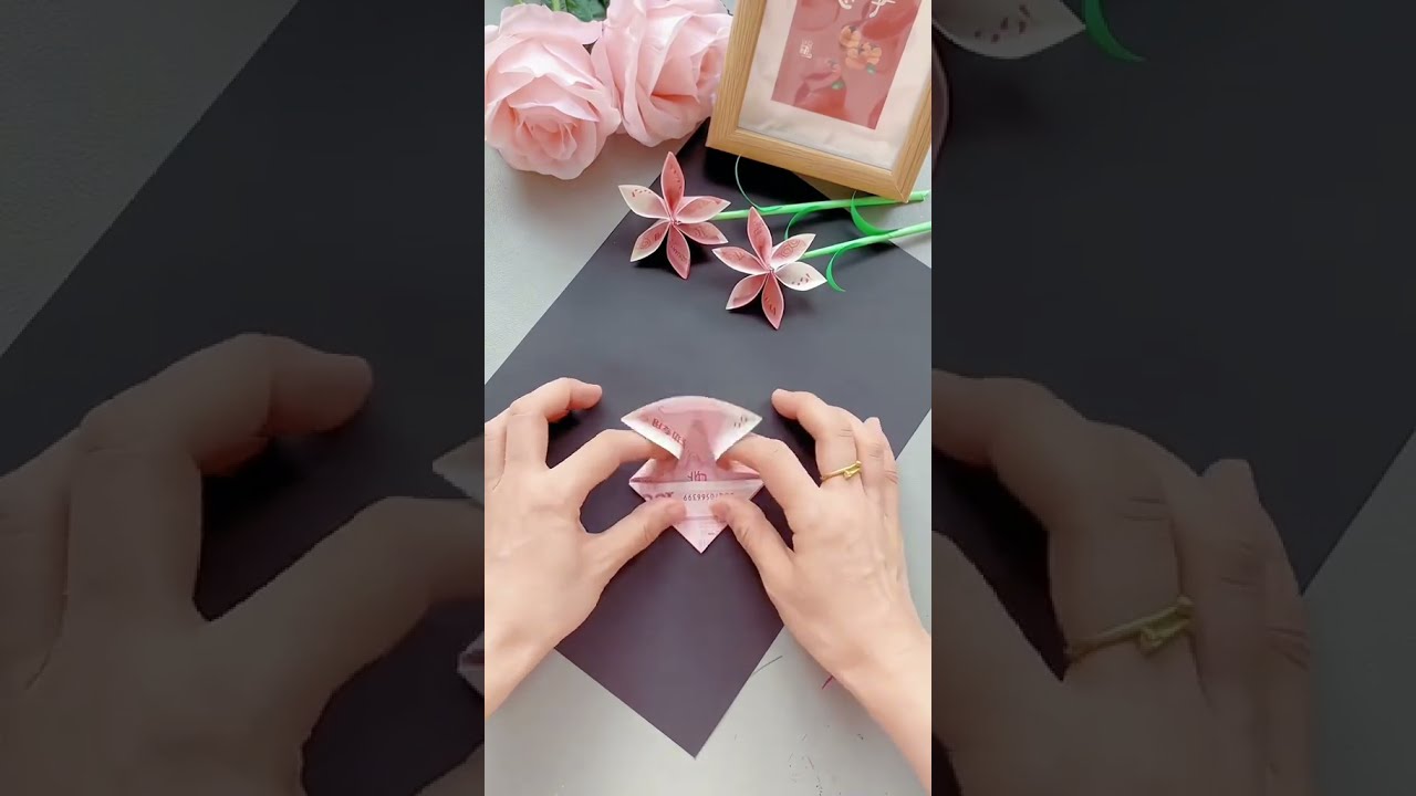 Realiza esta bonita flor con billetes | Ideas Rápidas