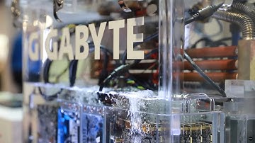 An improved PUE solution with Two-Phase Liquid Immersion Cooling