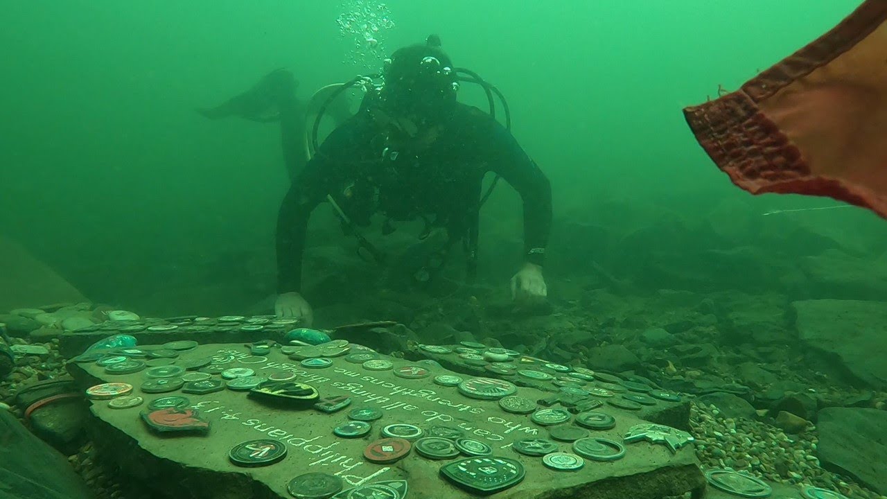 Fearless Rock Underwater Memorial Dive Lake Ouachita, Arkansas YouTube