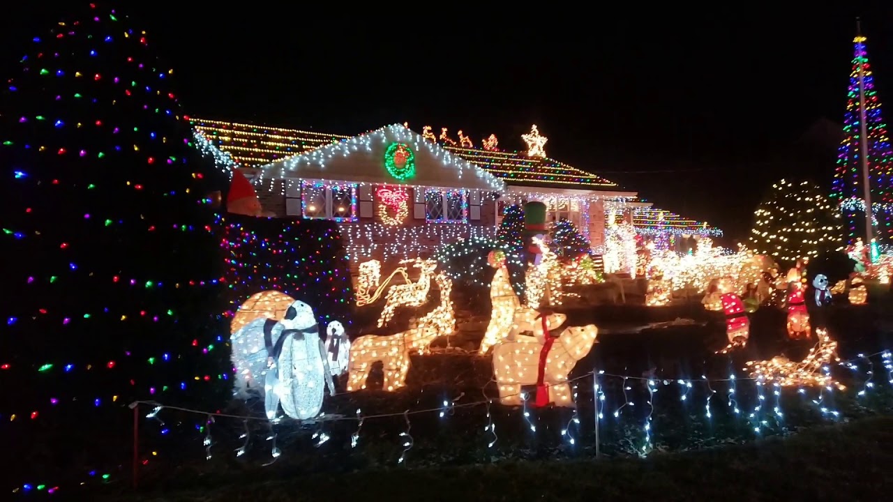 Christmas lights in the Lehigh valley, PA YouTube