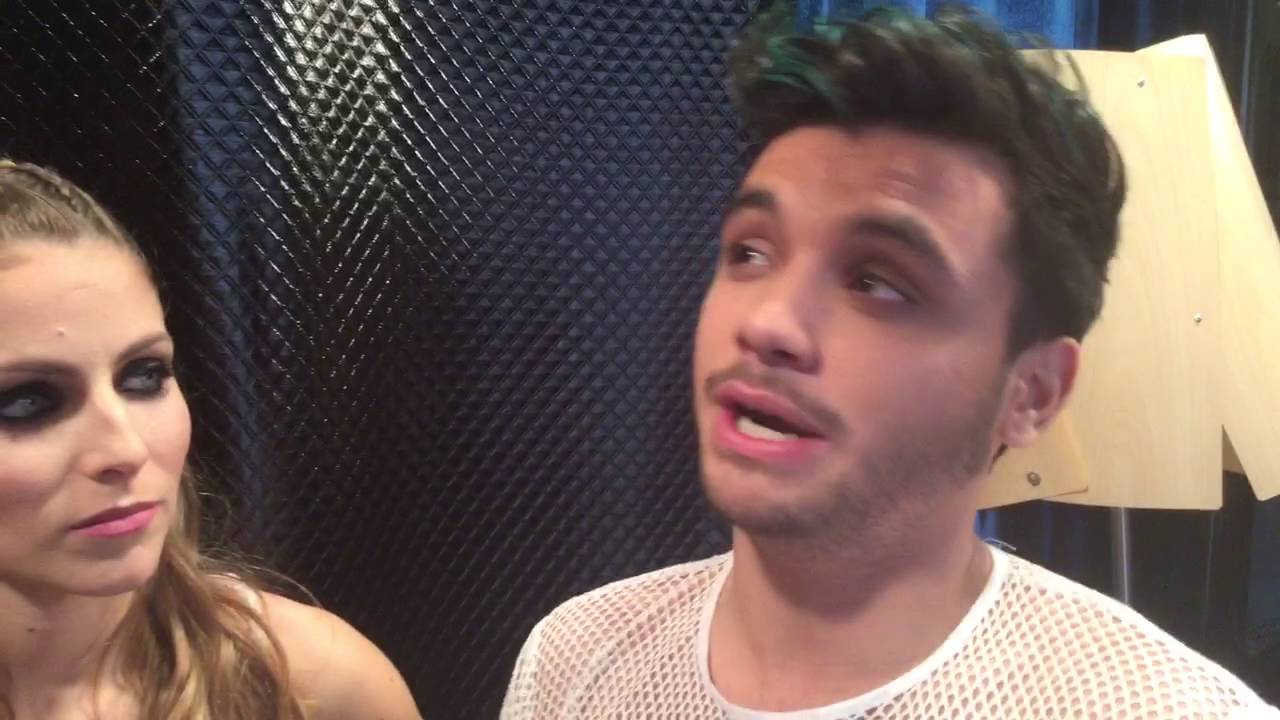 Agustín Casanova de Márama y el equipo ansiosos por bailar #StreetPop bailando lyrics english