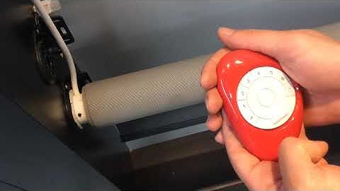 PowerView 240V Roller: 1. Pairing a remote