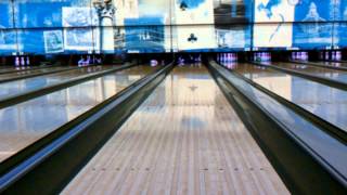 a documentary: life of a bolwing ball.3gp a documentary: life of a bolwing ball.3gp