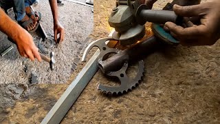 Purono Diner Manusher Hatiyar. Turning old sprocket into beautiful double viking axe.#welding