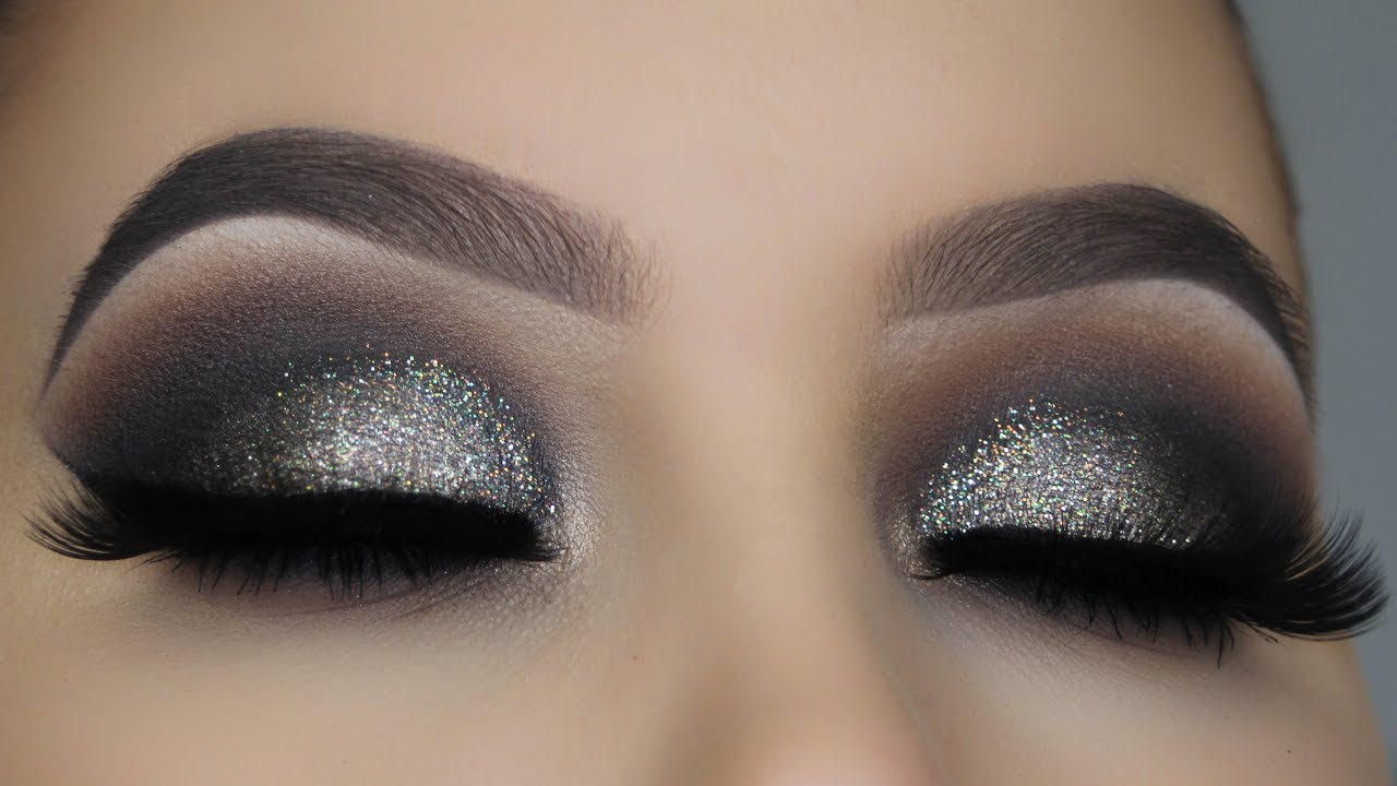 THE NEW ABH SULTRY PALETTE Smokey Glitter Eye Makeup Tutorial