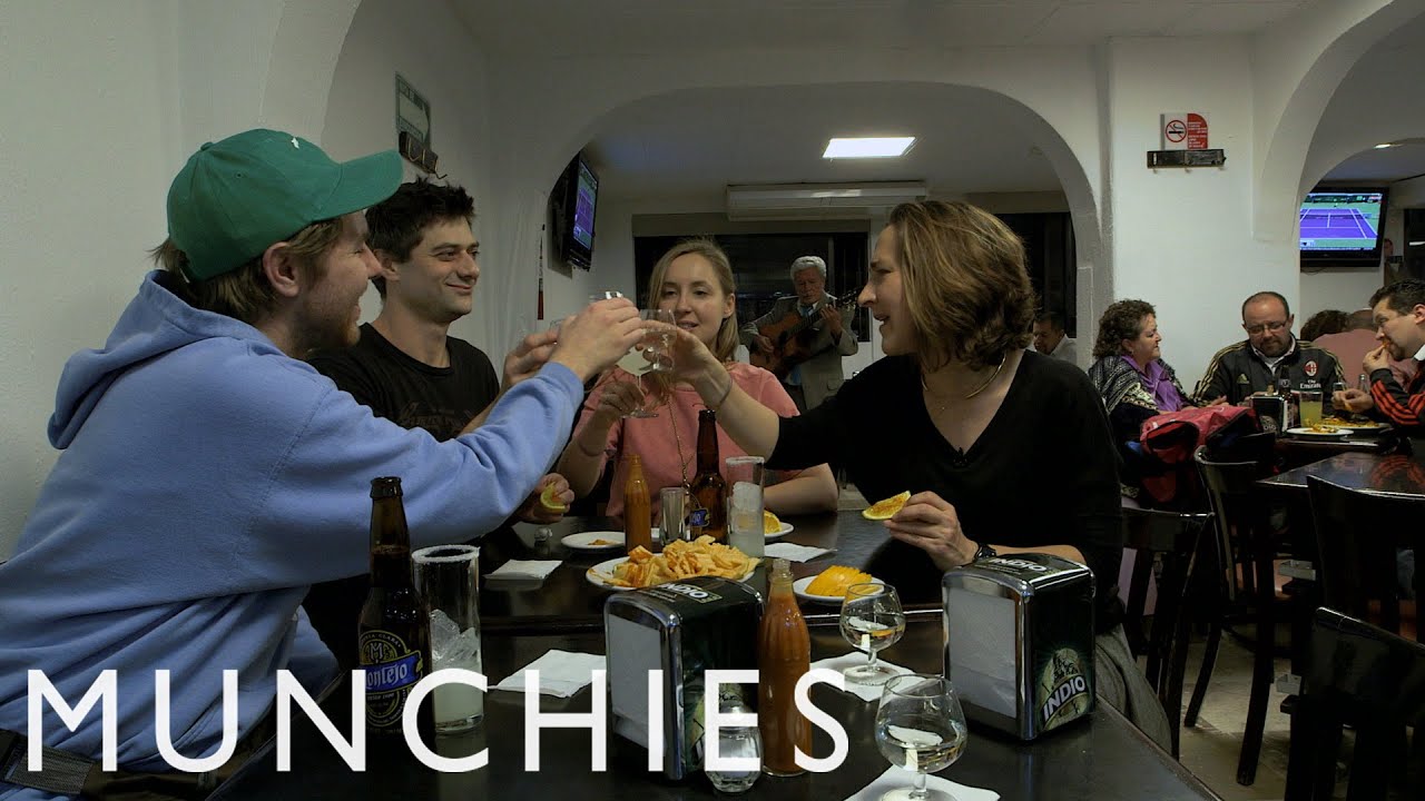 Fresh Fish, Sake, & Tongue Sandwiches: Chef´s Night Out with Gaby Cámara | Munchies