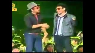 Zizan & Johan Raja Lawak Speaking English Di Shout! Awards mp4