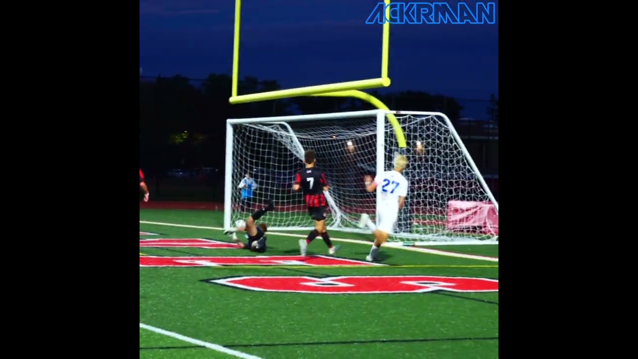 Boys Soccer Beats Syosset 1-0 to move on to Nassau Semis