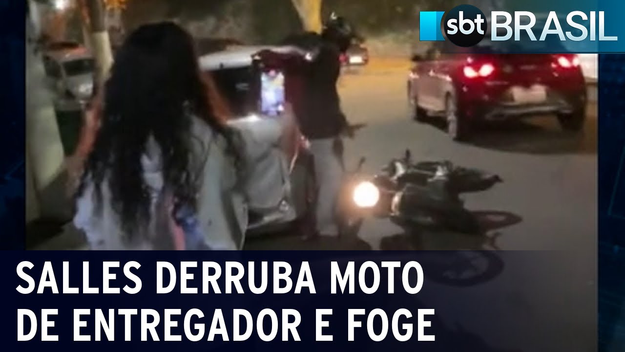 Ricardo Salles derruba moto de entregador e foge sem prestar auxílio | SBT Brasil (02/09/22)