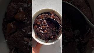 Chocolate Baked Oats https://lifemadesweeter.com/chocolate-baked-oats/