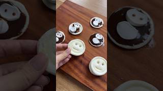 Smiley snowman chocolate cookie cooking shorts