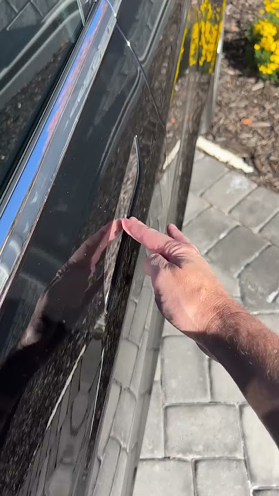 How Many Types of Doorhandles are on a Tesla?