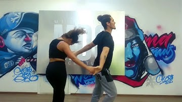 Felipe Garcia and Erica Tintel. Zouk demo (Preta)