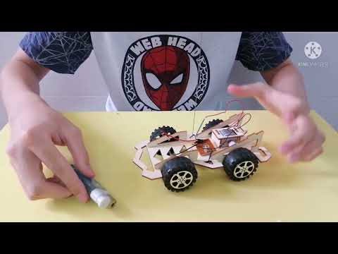 Video: Kereta kawalan radio DIY: dua model