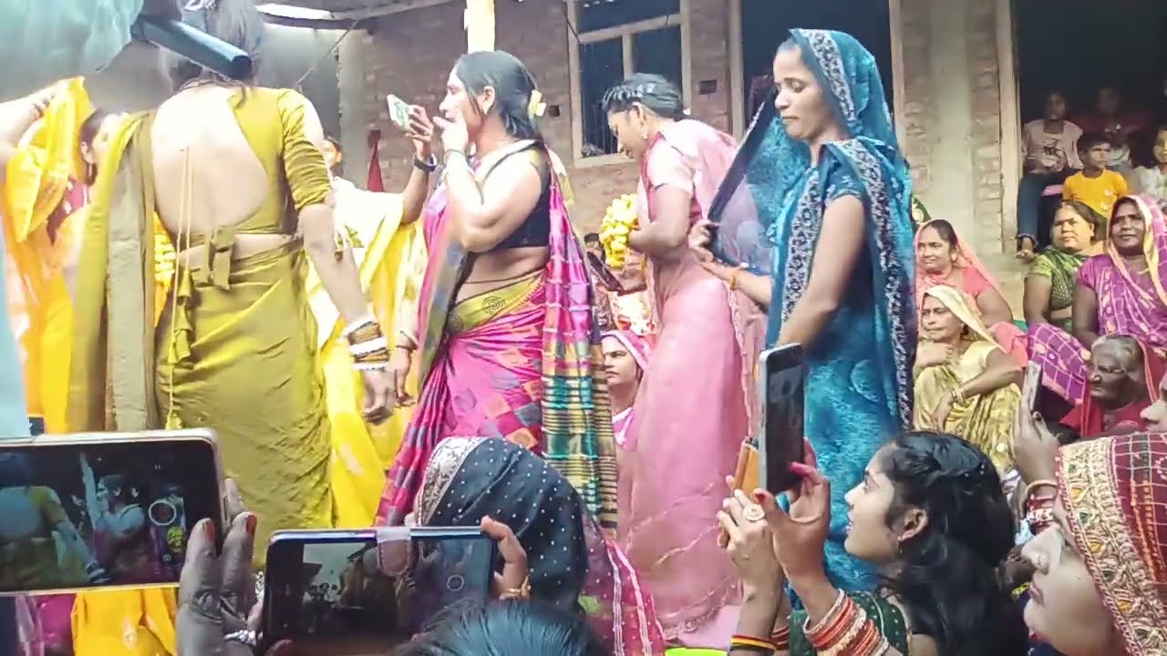  संगीता वर्मा के घर पर कितने कलाकार है सब ने मिलकर किया धूम डांस कैसा लगा कमेंट करके बताइए #chanda