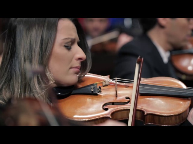 Orquestra Ouro Preto - Here, There And Everywhere