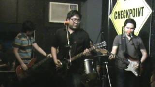 Itchyworms - Love Team (live@Checkpoint Bar)