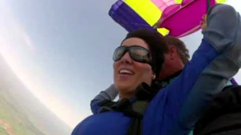 Sara  Kohl Goes Skydiving