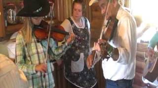 Westfalia waltz - Susanna Heystek - Leslieville Antique days Ch 2 chords