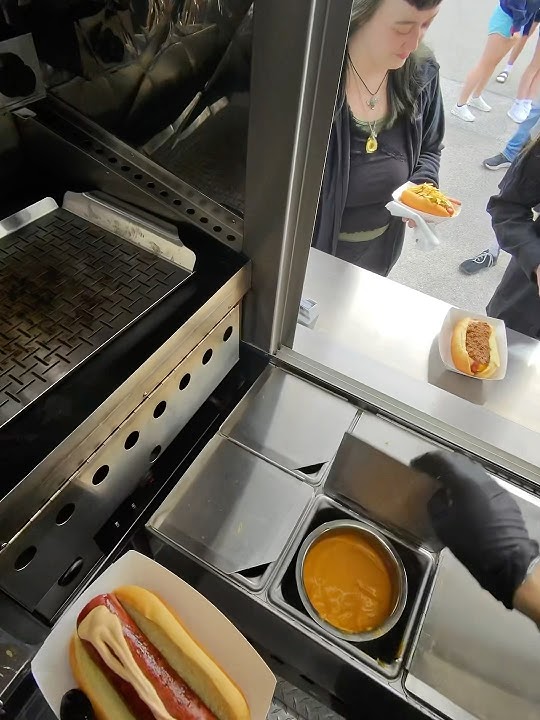 Would you try this hotdog cart? #fyp #foodie #smallbusiness