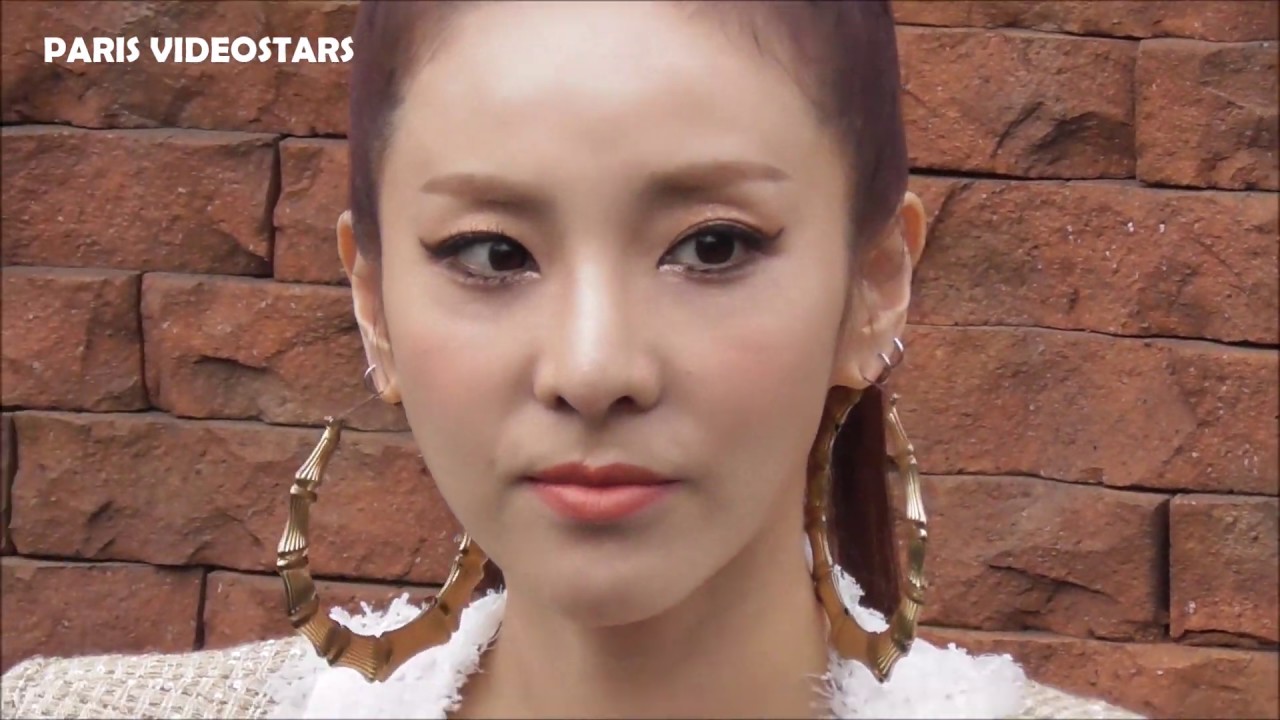 VIDEO DARA 다라 / Sandara Park 박산다라 @ Paris 1 march 2019 Fashion Week