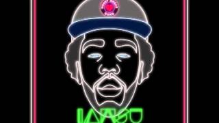 Watch Iamsu Put On A Show video