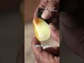 喜歡灑金皮、紅沁皮掛件的玉友這兩塊料子不可錯過,皮色大開門,肉質老熟。#和田玉现场实拍 #jewelry #厚德載玉 #和田玉原石 #jade #和田玉籽料 #和田玉 #文玩 #玉石知識 #新疆