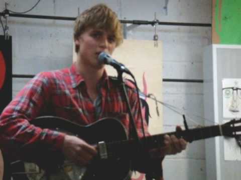 Johnny Flynn : Tickle Me Pink , Leftovers & The Bo...