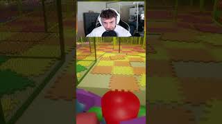 Something out of a horror movie... 😂😂 (BACKROOM LOOP)