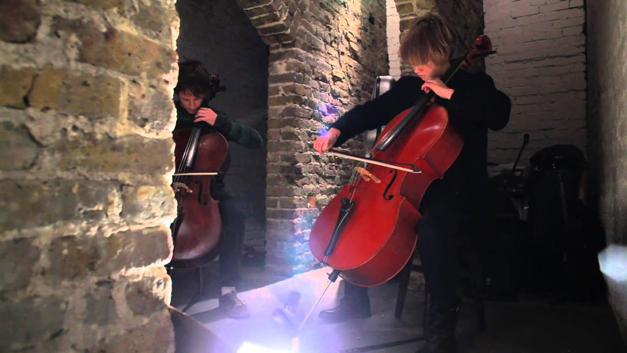 Gregor Riddell & Torun Saeter Stavseng @ Pop-Up Circus Makers Yard ...