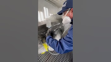 First coat of clear. #autobody #carpainter #painting #painting #viral #ppg #viralvideo #painting