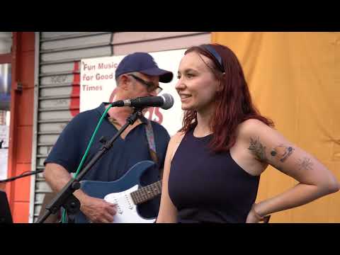 The Turnips - Stupid Girl (Garbage)