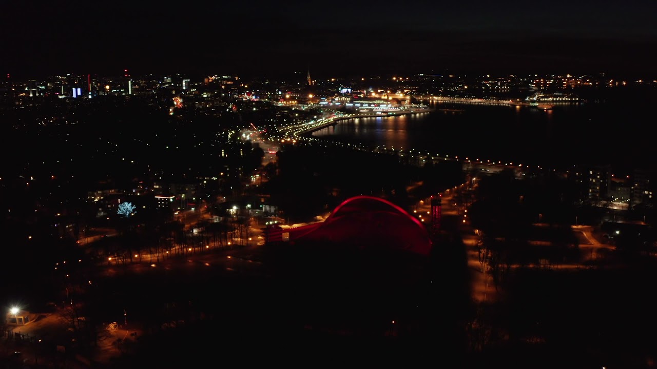 Laulukaar värvus koroonaohvrite mälestuseks 09.04.2021