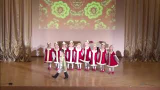 Танец "Лебедушка" исполняют учащиеся  ГБОУ Школа 185 дошкольное отделение 309