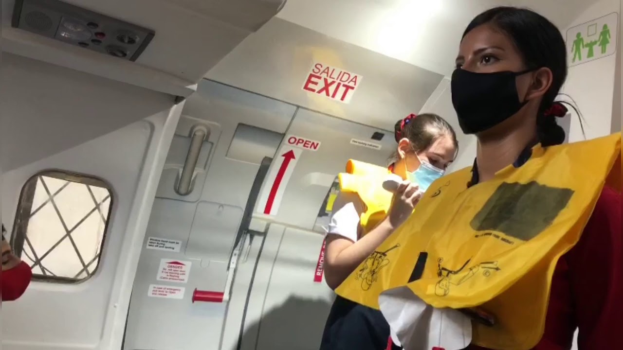 Preparación y evacuación de cabina en Ditching planificado - Academia de Aviación Internacional