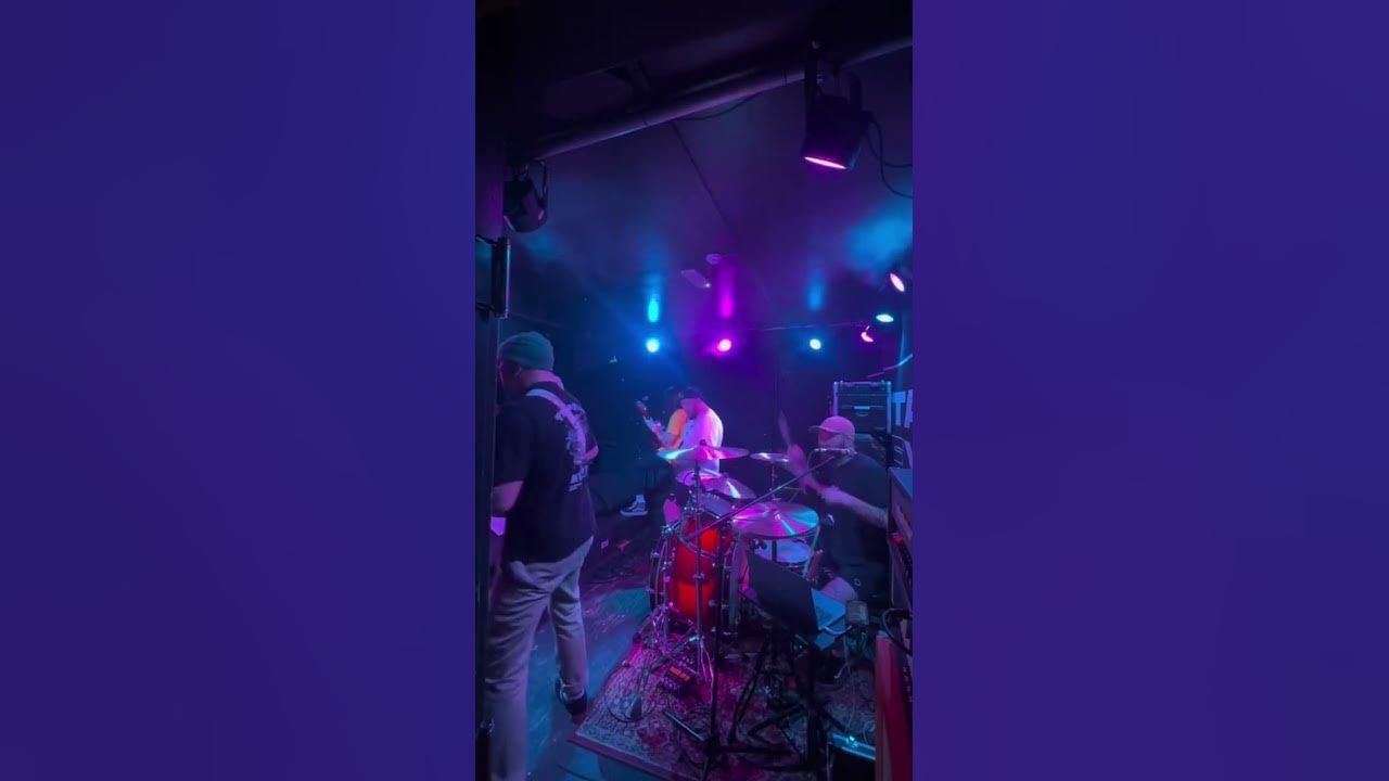 a-punk-rock-show-punk-punkrock-livemusic-numetal-music-youtube