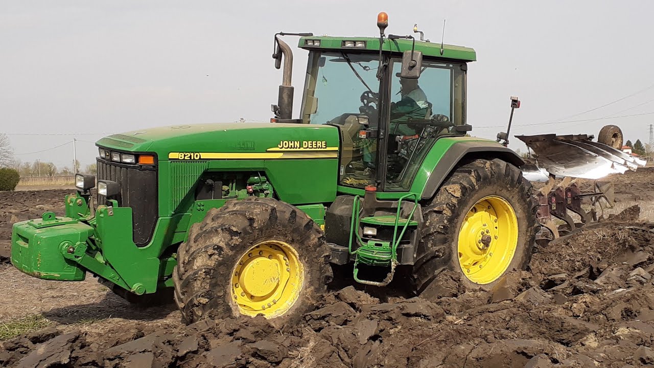 [SOUND] JOHN DEERE 8210 + ARATRO TRIVOMERE ENTROSOLCO LORENZO MORO