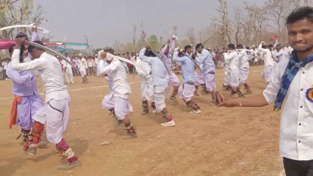 होली में गैर, आनंद है अपार || #आदिवासी_समाज_संस्कृति (@InvestGrow360 )