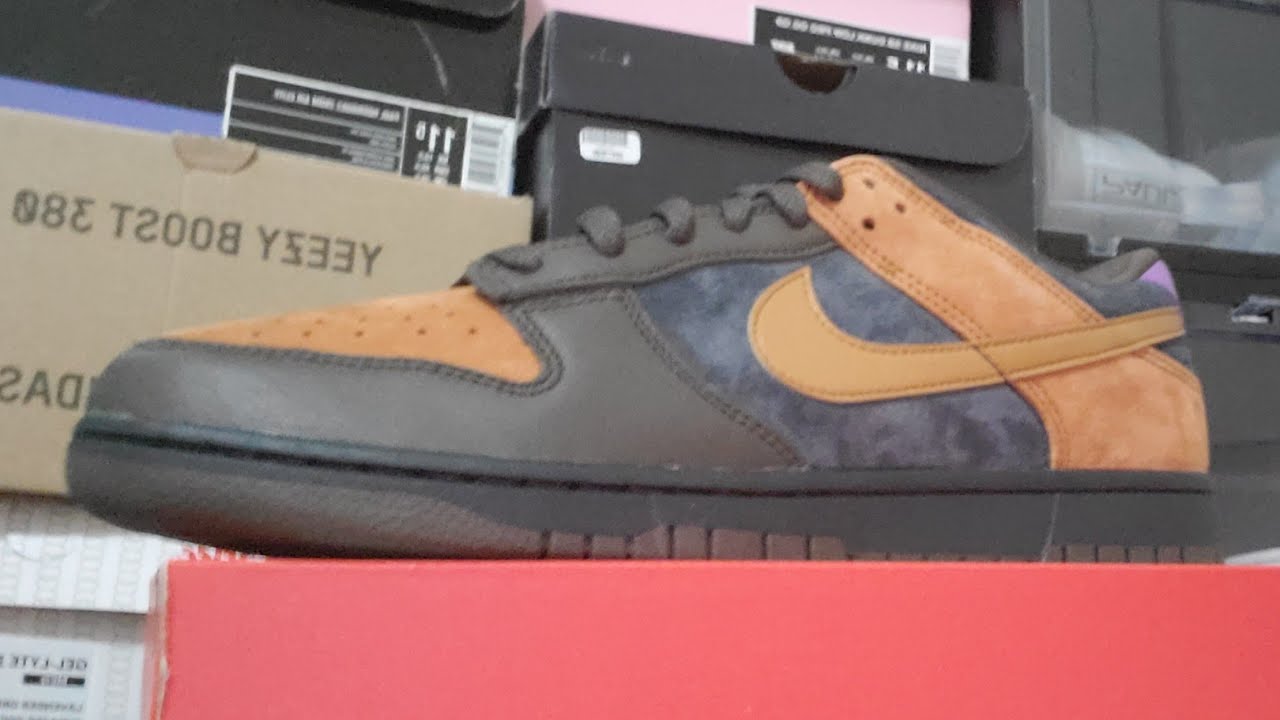 Nike Dunk Low PRM Cinder - YouTube