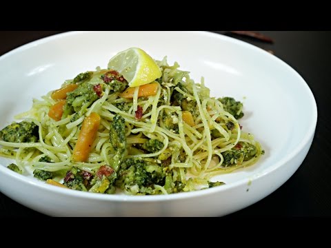 Video: Sup Dengan Pasta Dan Pesto