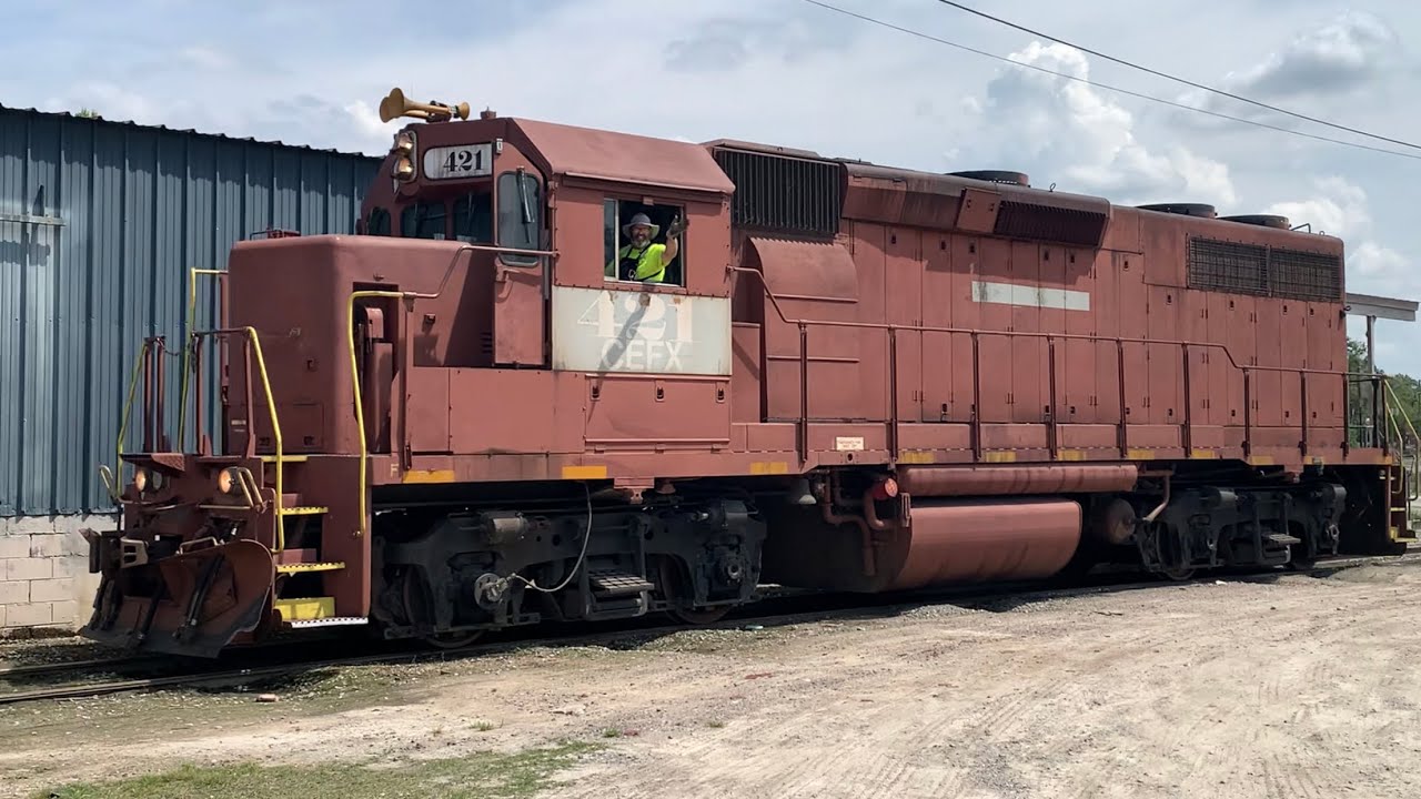 CEFX 421 with my friend Jared on board leads lite power move to the