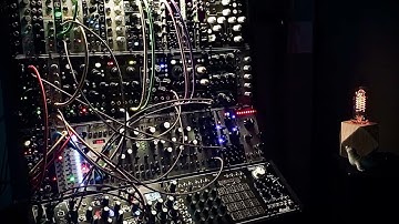 Qu-Bit Chord, Rings, Mimeophon- ‘Waiting Until The Time Is Right’- RtB