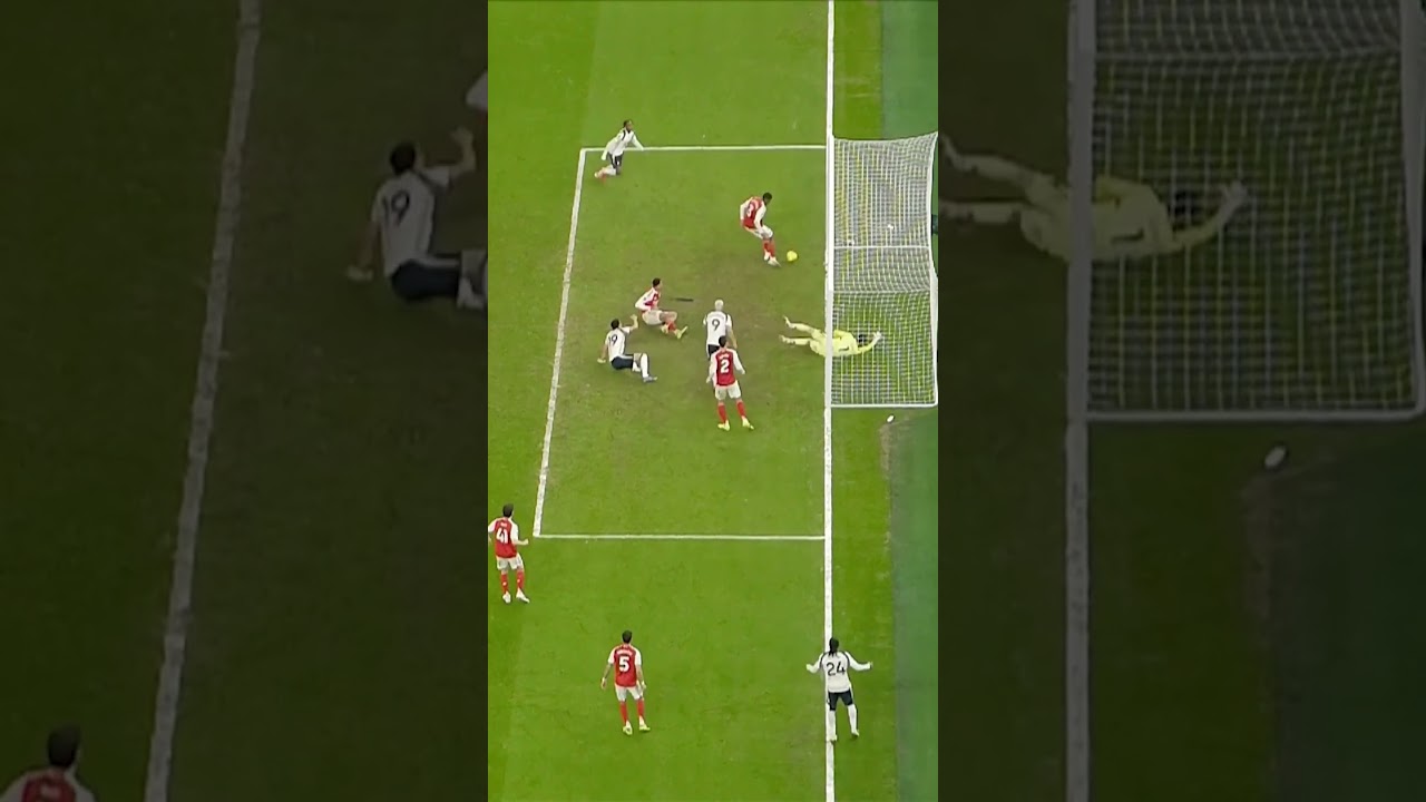 INSANE DAVID RAYA REFLEXES! 🤯