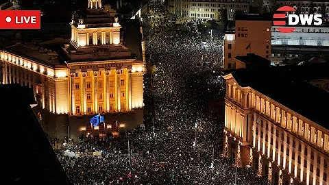 LIVE: Bulgaria Opposition Calls Protests as Government Faces No-Confidence Vote | | DWS NEWS | AM14