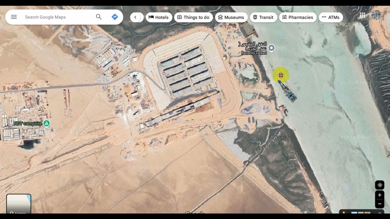 طريق ميناء الفاو الجديد وربطه بالنفق المغمور اسفل القناة الملاحية في خور الزبير