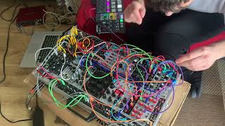 Unquantized Sequences // with Loquelic Iteritas and ER-101